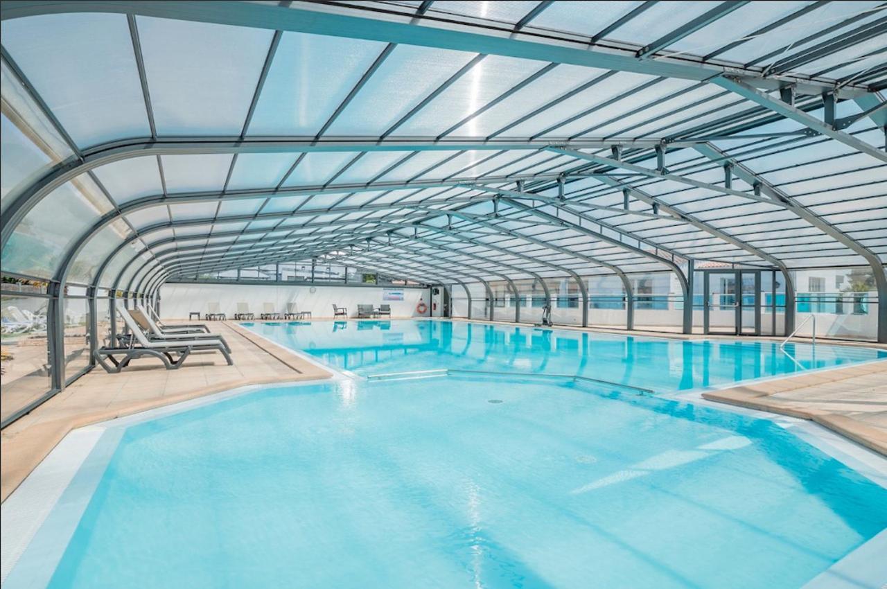 Joli Chalet Pour 6 - Domaine Avec Piscine Brétignolles-sur-Mer Kültér fotó